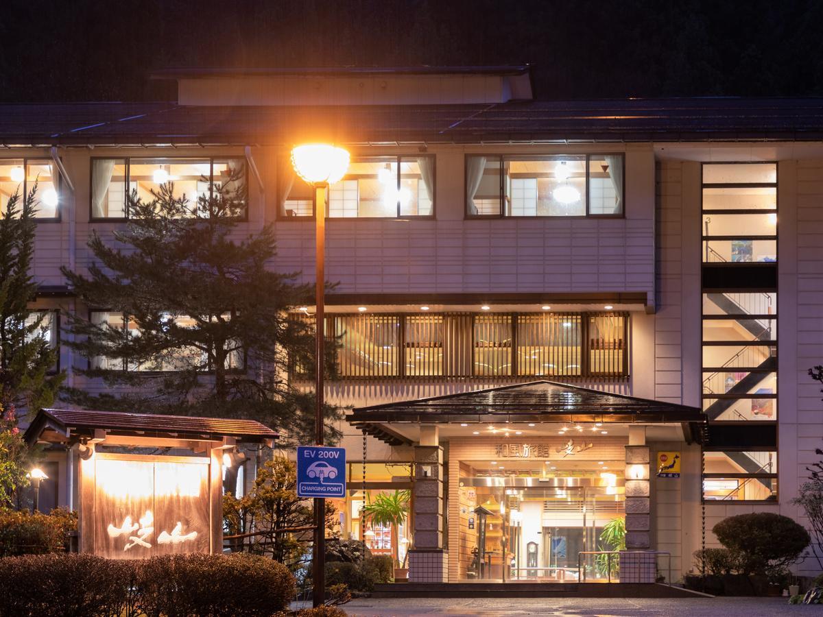 Ryokan Gizan Takayama  Luaran gambar