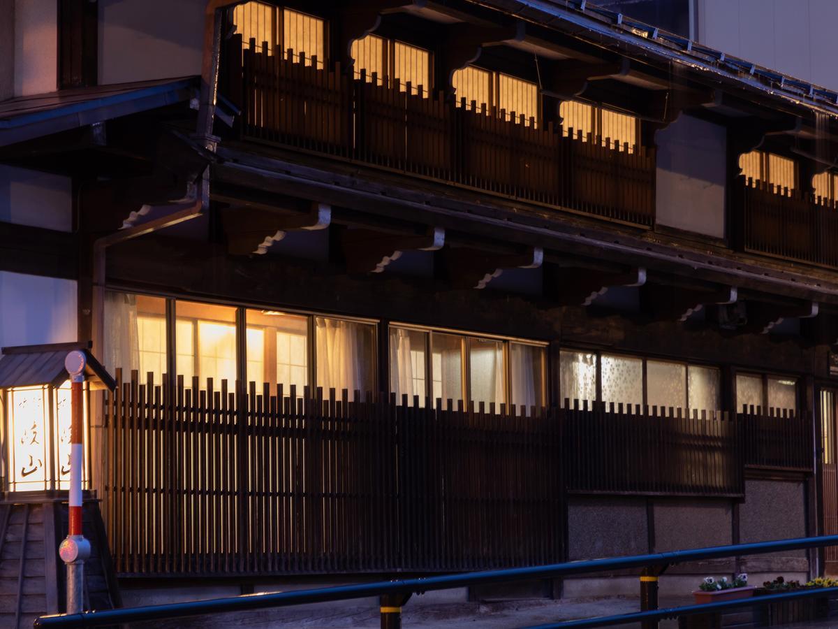 Ryokan Gizan Takayama  Luaran gambar